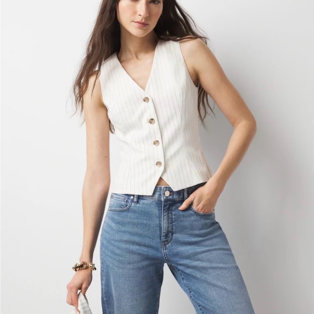 White House Black Market Button-Down Vest in Chalk / Black Pinstripe